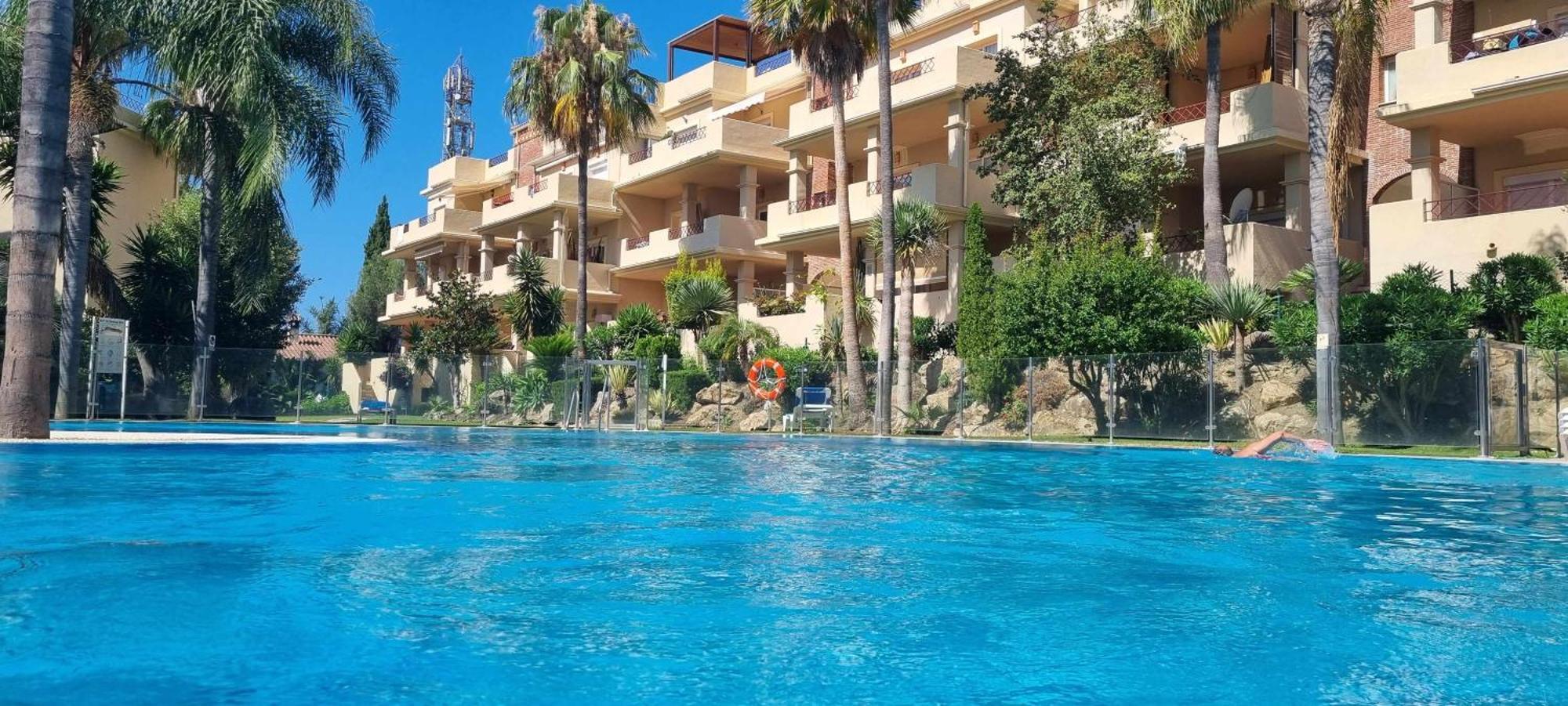 Toscana Hills Con Piscina En Esteponamarbella Exteriör bild